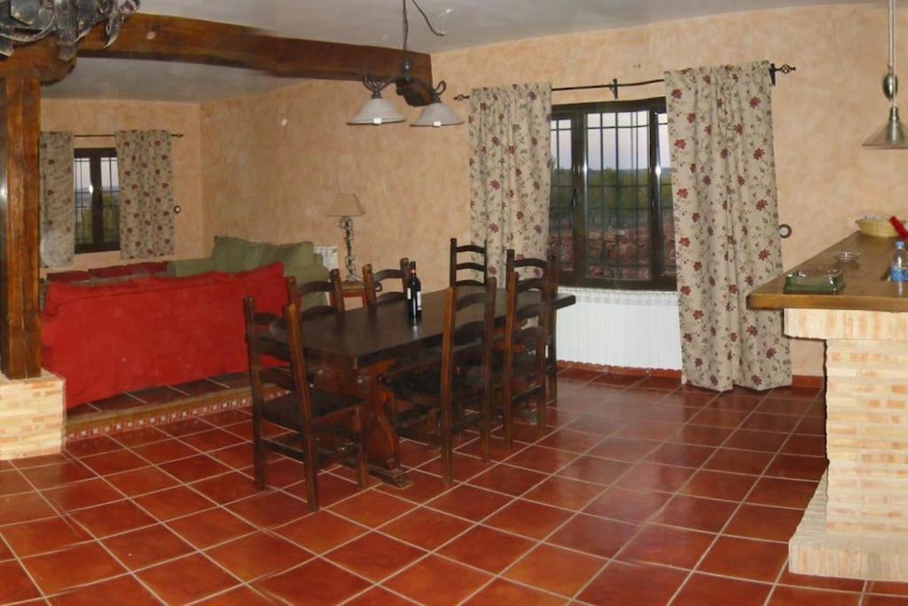 Gran Casa, Lagunas De Ruidera, Bbq, Porche, Chimenea Exterior foto